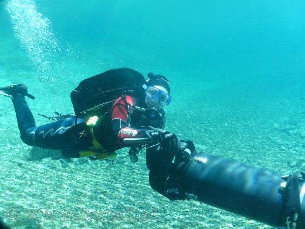 tauchen im grünen see