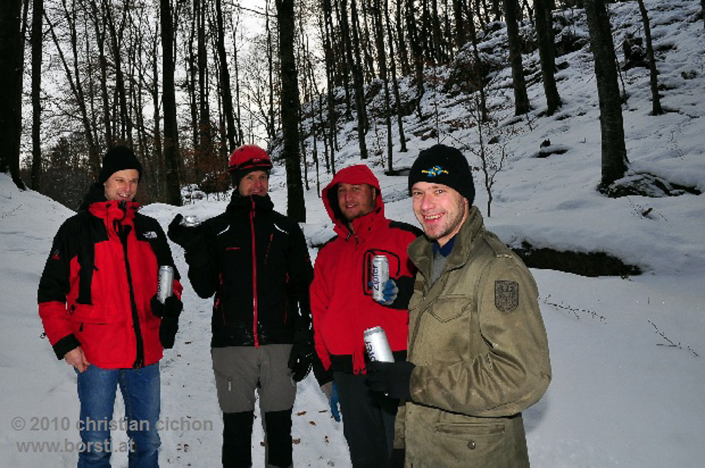 forschen in der kogelgrabenhöhle