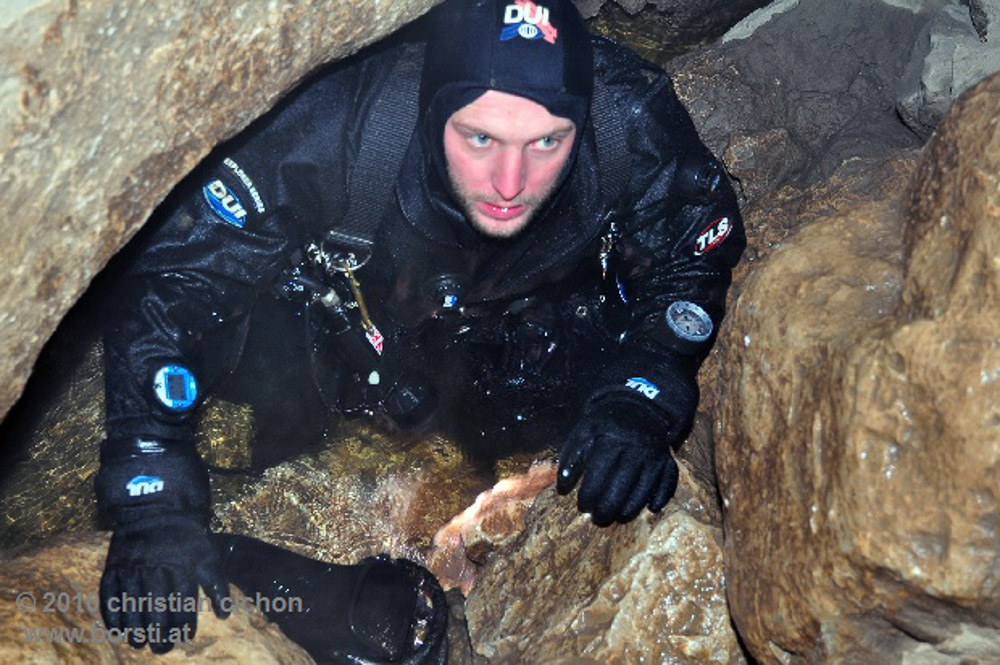 forschen in der kogelgrabenhöhle